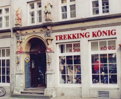 Außenfassade unseres Geschäftes in Lüneburg