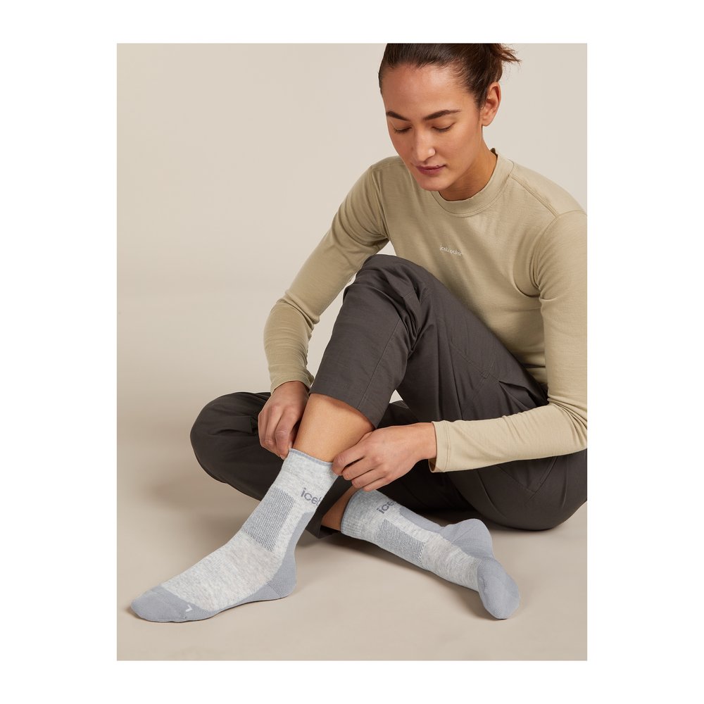ICEBREAKER Merino Hike+ Medium Crew Women - Wandersocken geruchsabweisend und atmungsaktiv
